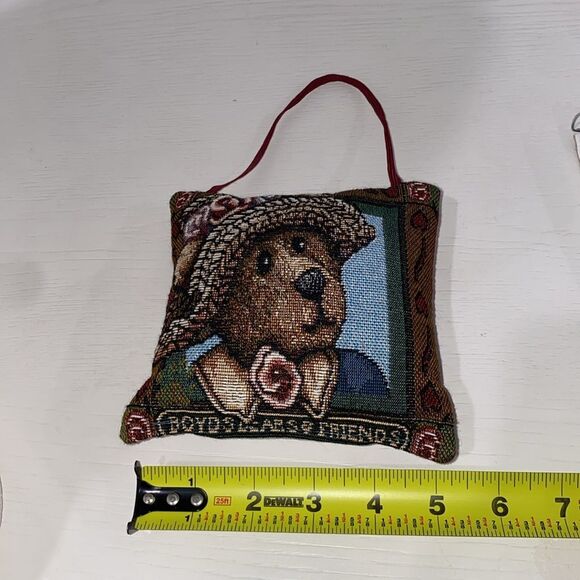 Boyds Bears Vintage Afternoon Tea Tapestry Pillow Decor Reds Green Brown - Picture 7 of 9
